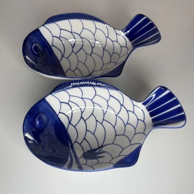 Set of 2 DANSK FISH CHOWDER SOUP BOWLS blue white 9.5 X 5.5
