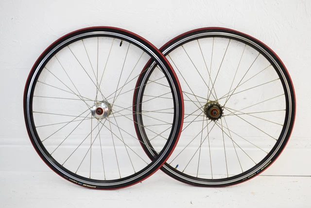 Paire De Roues Vélo Vintage Mavic CXP10 / Shimano Exage – 700C – Pneus