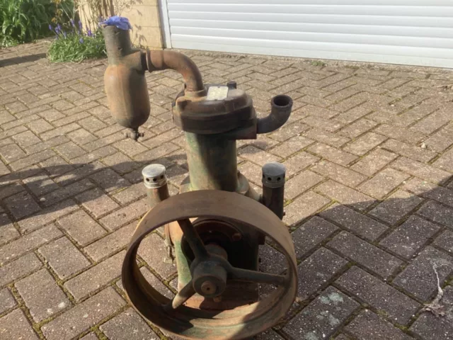 Vintage Manus M3 Vacuum Pump and Pulley - ideal for Stationary Engine display.
