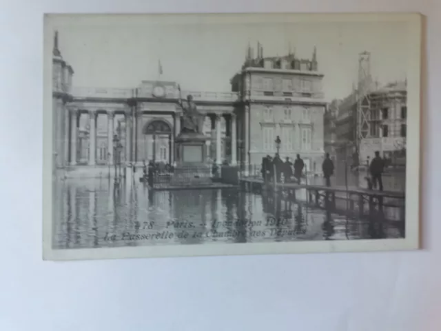 CPA 75 Inondations de PARIS - La Passerelle de la Chambre des Députés