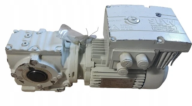 Motoréducteur SEW 0.125/0.75kw 280/26rpm / #A P00D 3887