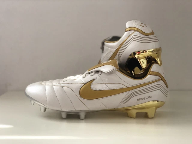 NIKE RONALDINHO TIEMPO Legends 7 Elite R10 EUR 450 00 PicClick IT