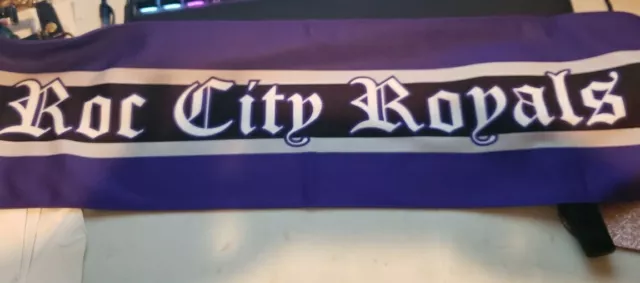 Rochester New York Roc City Royals Ice Hockey (now "Rivermen") Purple Scarf