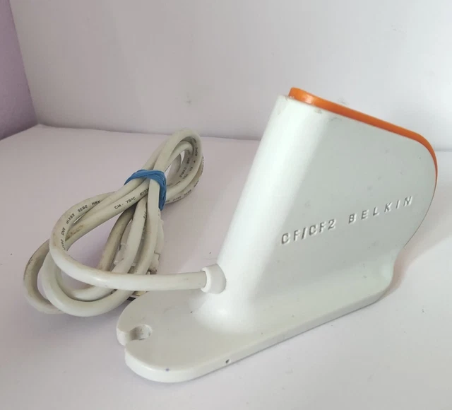 Lector de tarjetas flash compacto Belkin CF2