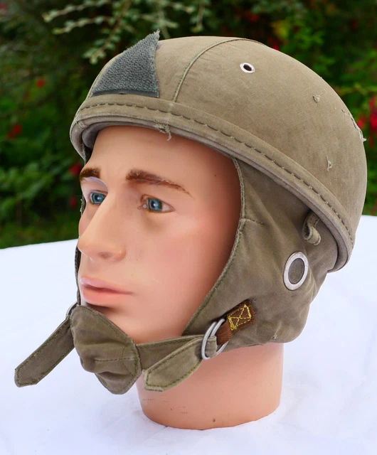 Casque boudin, une protection minimale des coureurs dans les années 60/70 les anciens connaissent