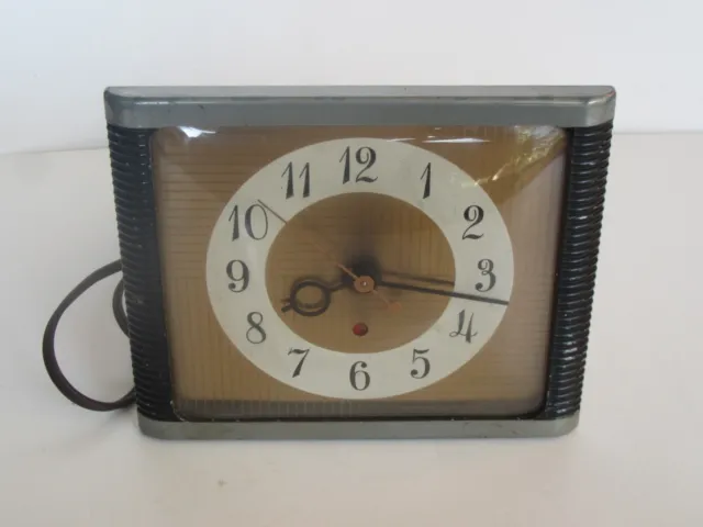 Vintage 1950s Mid-Century Seth Thomas Electric Clock, Yukon 2E (Works)