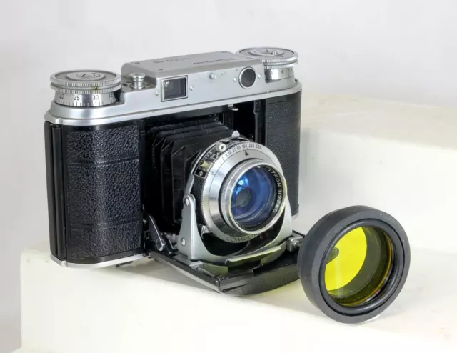 Lens hood / filter holder for Voigtlander Vito III and others