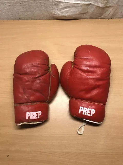 ancienne paire de gants boxe cuir