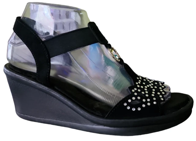 Skechers queen sales b sandals