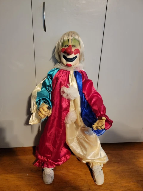 Extremely Rare Don Post/Paper Magic Group young michael myers Clown 38"
