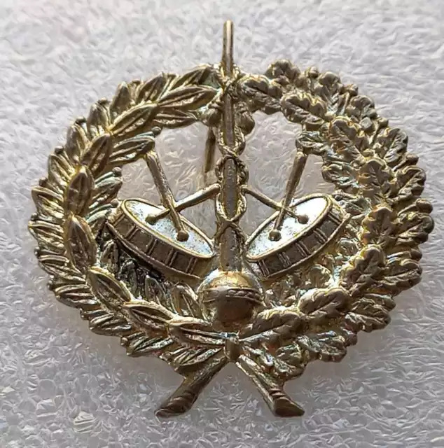 Vintage raro emblema del distintivo della banda militare dell'esercito...