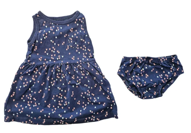 Mignon Bébé Cœur Robe Avec Culotte De Carters Taille 9M 68 74