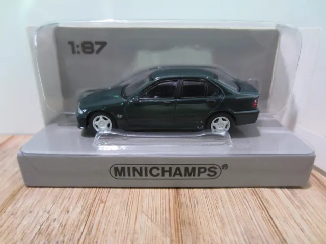 MINICHAMPS 020304 BMW M3 (1994) in GREEN - model is PLASTIC - HO or 1:87 scale