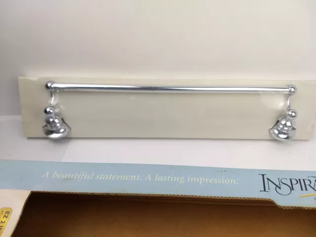 Moen Eastlake 18 Inch Bathroom Towel Bar Chrome