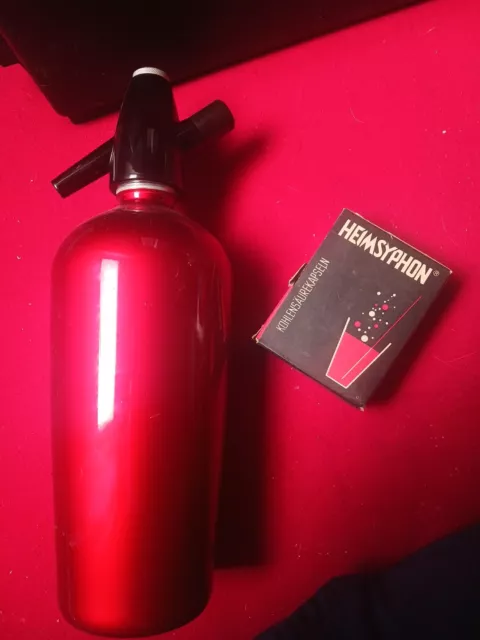 HEIMSYPHON Syphonflasche ROT Made in Germany INKL 10 KAPSELN SELTEN BENUTZT