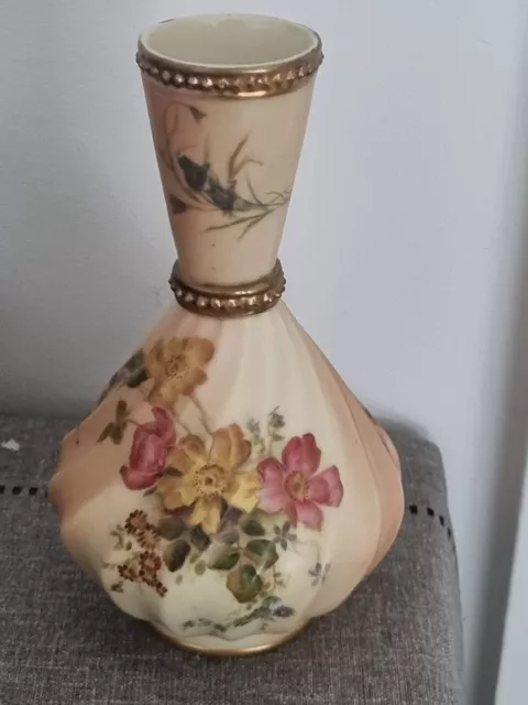 Royal Worcester Decorative Vase 16 Cm