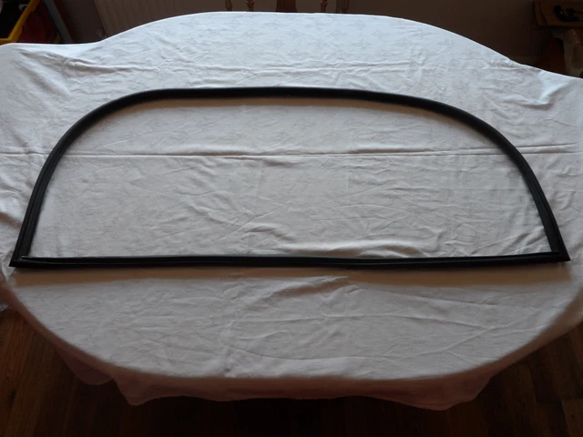 ESI Ultimate Tailgate Seal with Taper Seal Compatible with Ford Maverick