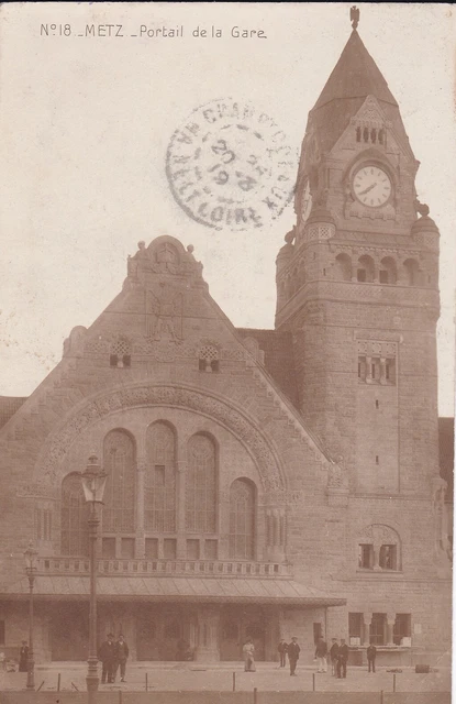 CPA 57 METZ Portail de la Gare