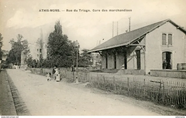 S10421 cpa 91 Athis Mons - Rue du triage - Gare des Marchandises