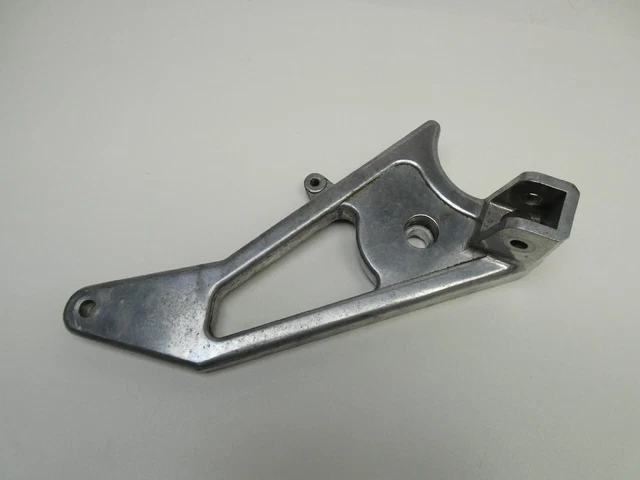 Piastra di supporto poggiapiedi supporto poggiapiedi posteriore destro Moto Guzzi California 1100i K