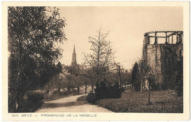 METZ 57 Promenade de la Moselle CPSM written to Mr. Font René in November 1945