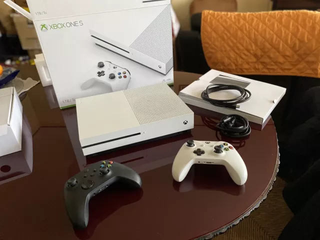 Microsoft Xbox One S 1TB Console - Bianco “LEGGERE DESCRIZIONE “