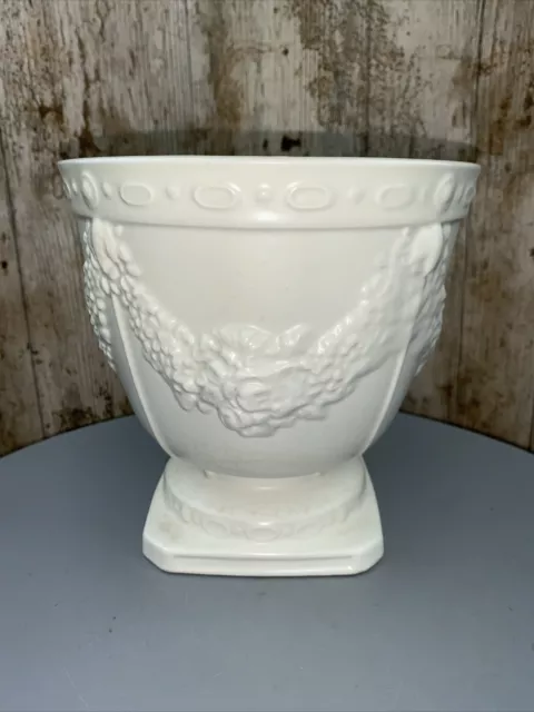 SylvaC No1981 White Art Deco Grecian Neoclassical Style White 7” Planter Vintage