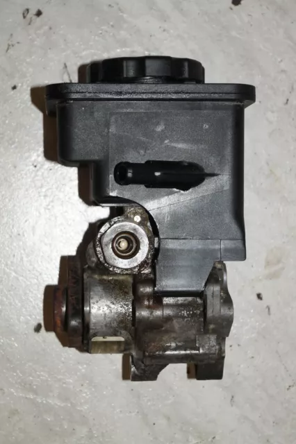 BMW E46 320D Servopumpe Pumpe Servo Behälter Servobehälter Lenkhelfpumpe 1095155