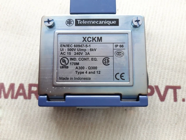 TELEMECANIQUE XCKM LIMIT Switch 240v 3a $156.06 - PicClick CA