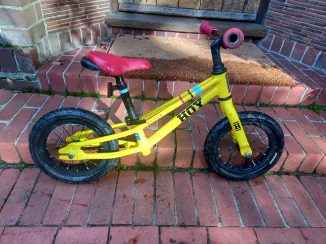 KIDS 24 INCH LIGHTWEIGHT aluminium red mountain bike Rockrider