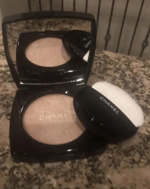 CHANEL POUDRE LUMIÈRE Highlighting Powder 10 Ivory Gold $87.99
