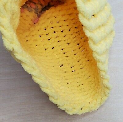 Large Knit Winter Hat Yellow Pink Gray Youth Med Large 9.5” Opening Handmade 2