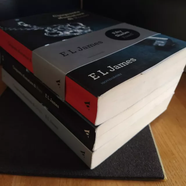 el james -trilogia cinquanta sfumature di grigio -nero -rosso -mondadori