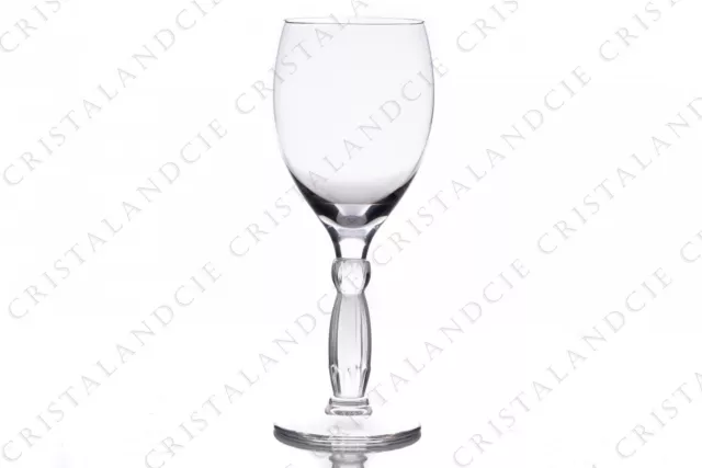 Verre à vin n°3 Louqsor par Lalique. Wine glass n°3 Louqsor by Lalique