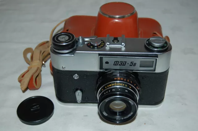 Fed-5B Vintage 1975 Soviet Rangefinder Camera With Case. No.021069. UK Sale