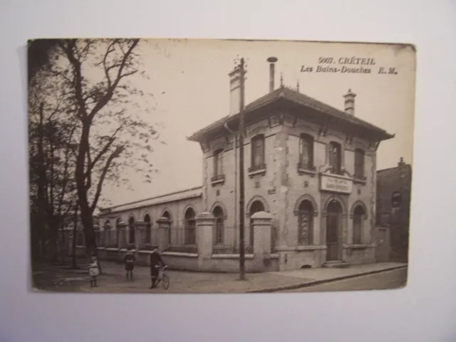 CPA  -  ( Val-de-Marne - 94 )  -  Créteil  -  Les Bains-Douches