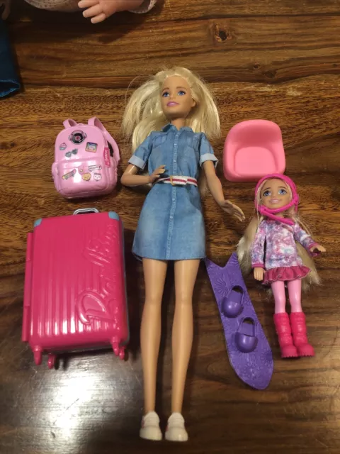 Barbie Travel Set + Chealsea Snowboarder