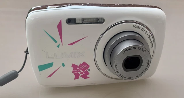 Panasonic Lumix DMC-S3 Digital Camera Olympics 2012 + Charger + 2 Batteries