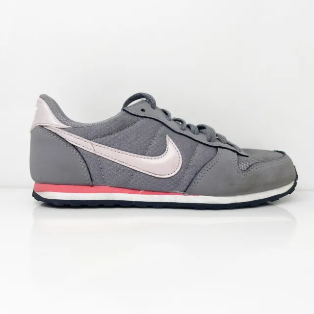 Nike Womens Genicco 644451-004 Gray Casual Shoes Sneakers Size 6