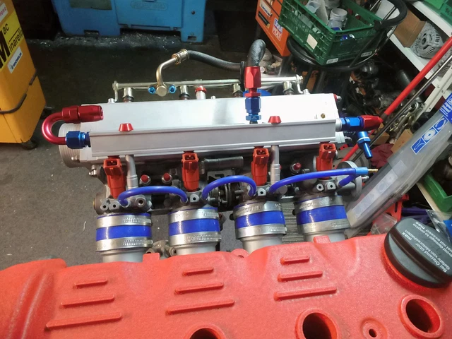 Renneinspritzung-Einzeldrosselanlage-- VW 2L 16V-- Renneinspritzung-Einzeldrosselanlage-- VW 2L 16V--