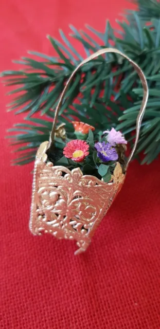 alter Christbaum Schmuck Dresdner Pappe Körbchen Korb Candy Blumen antik gold