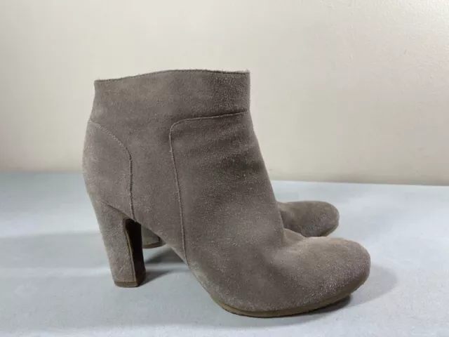 Ann Taylor Loft Women's Taupe Suede Side Zip Heeled Ankle Boots Size 9M