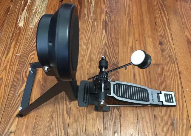 ALESIS KICK DRUM Pedal w Pad NEW Bass Nitro Forge DM10 DM6 DM7x