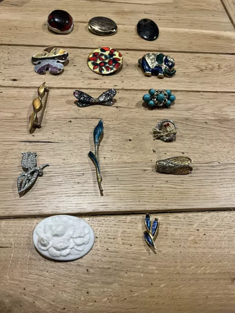 Beau Lot De bijoux, vintages - 15 Broches