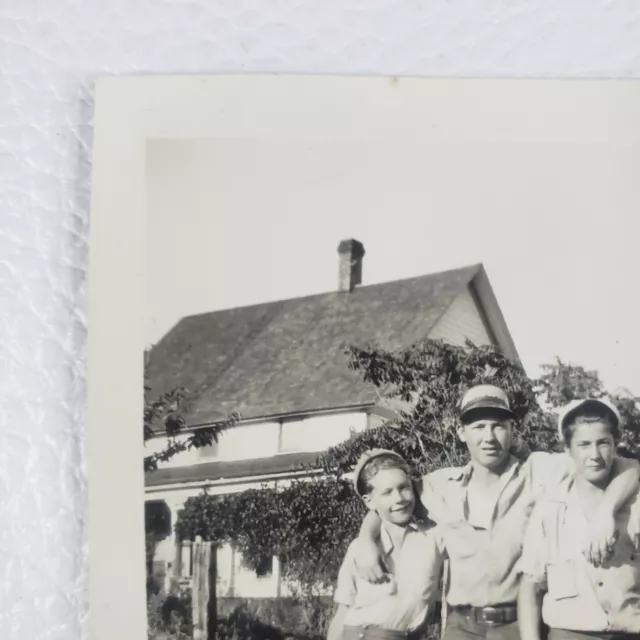 Buxton Oregon 1930s Boys With Guns Rifle Street Scene House Hunters Photo J271 3