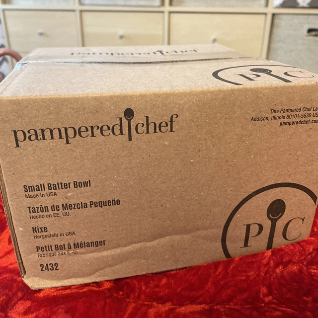 Tazón de batería pequeño Pampered Chef 2432 - 32 oz. Nuevo en caja sellado