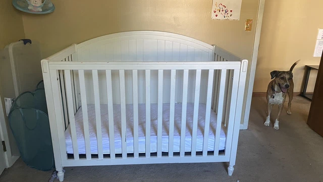 convertible crib 4 in 1