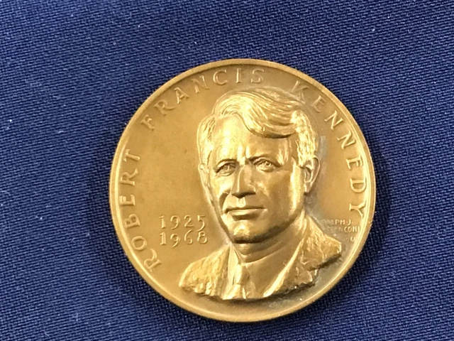 1968 Robert F Kennedy High Relief Bronze Medal Medallic Art Co E0736