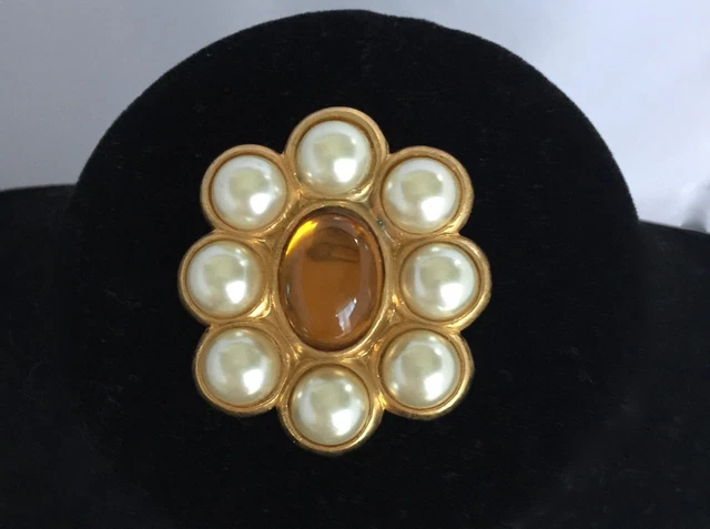 Broche Ovale Vintage Années 70 - Métal Doré, Perles Et Cabochon Miel - Occasion