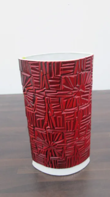 Royal Porzellan (Porcelain) KPM Bavaria Germany Handmade Red Vase #676/2
